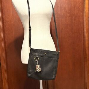 GILI Black Leather Crossbody Bag